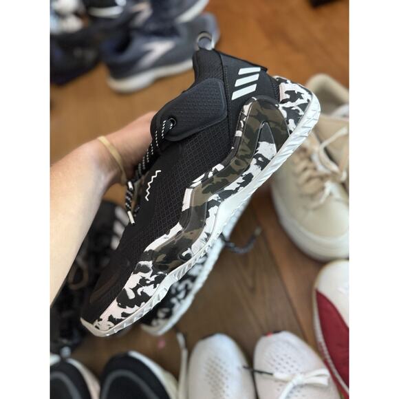 Size 14 - adidas D.O.N. Issue #3 Paint Smudge - Black NBS176 - Picture 2 of 5